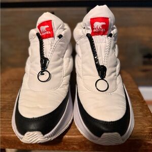 Out-n-About Sorel puffy boots